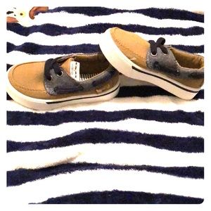 OshKosh BGosh Boat Shoes 🧜🏻‍♂️!